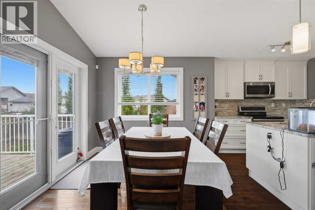 Listing photo – 34 Bowman Circle, Sylvan Lake
