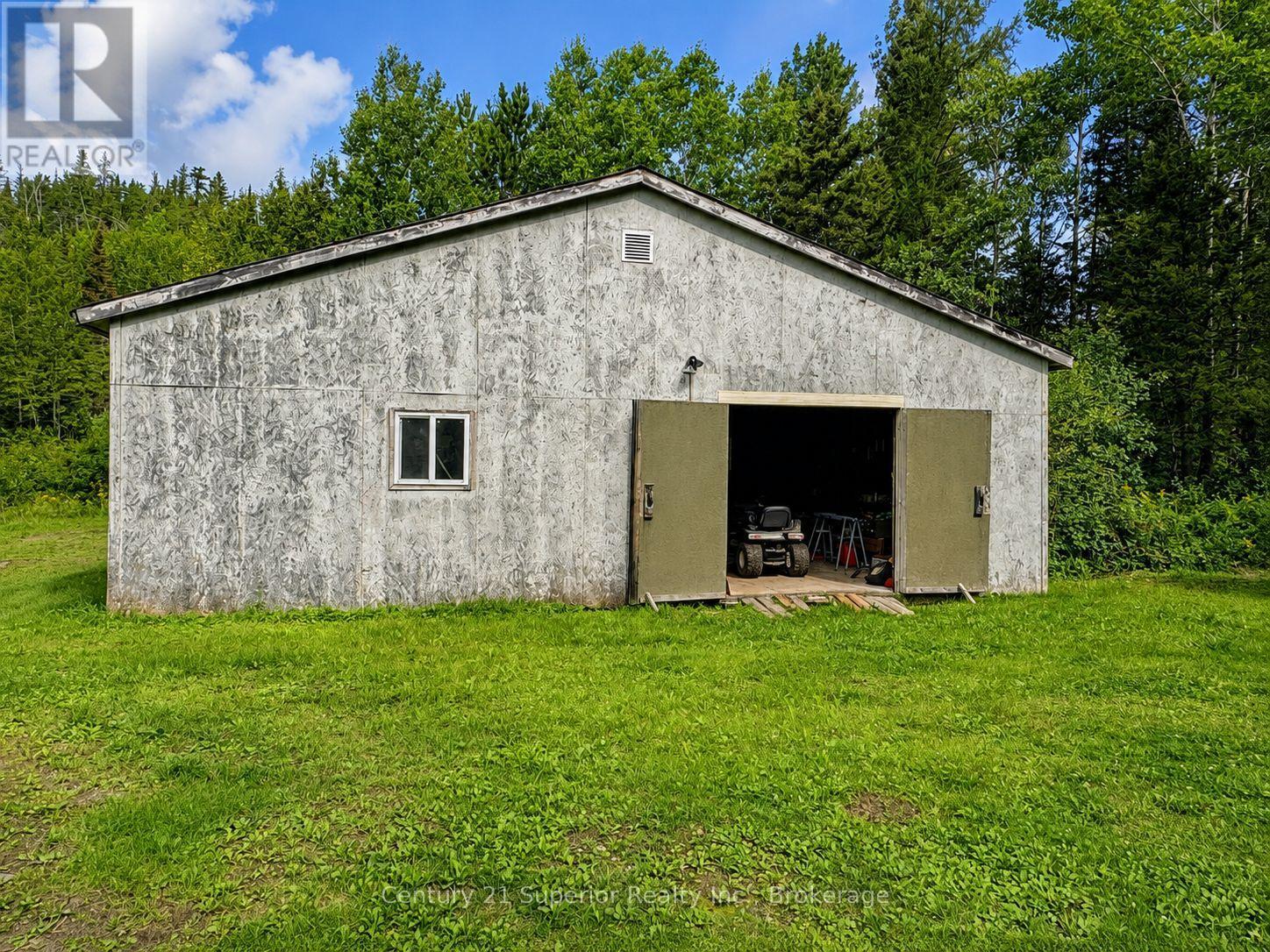 3445 HWY 588 HIGHWAY S - Image 41