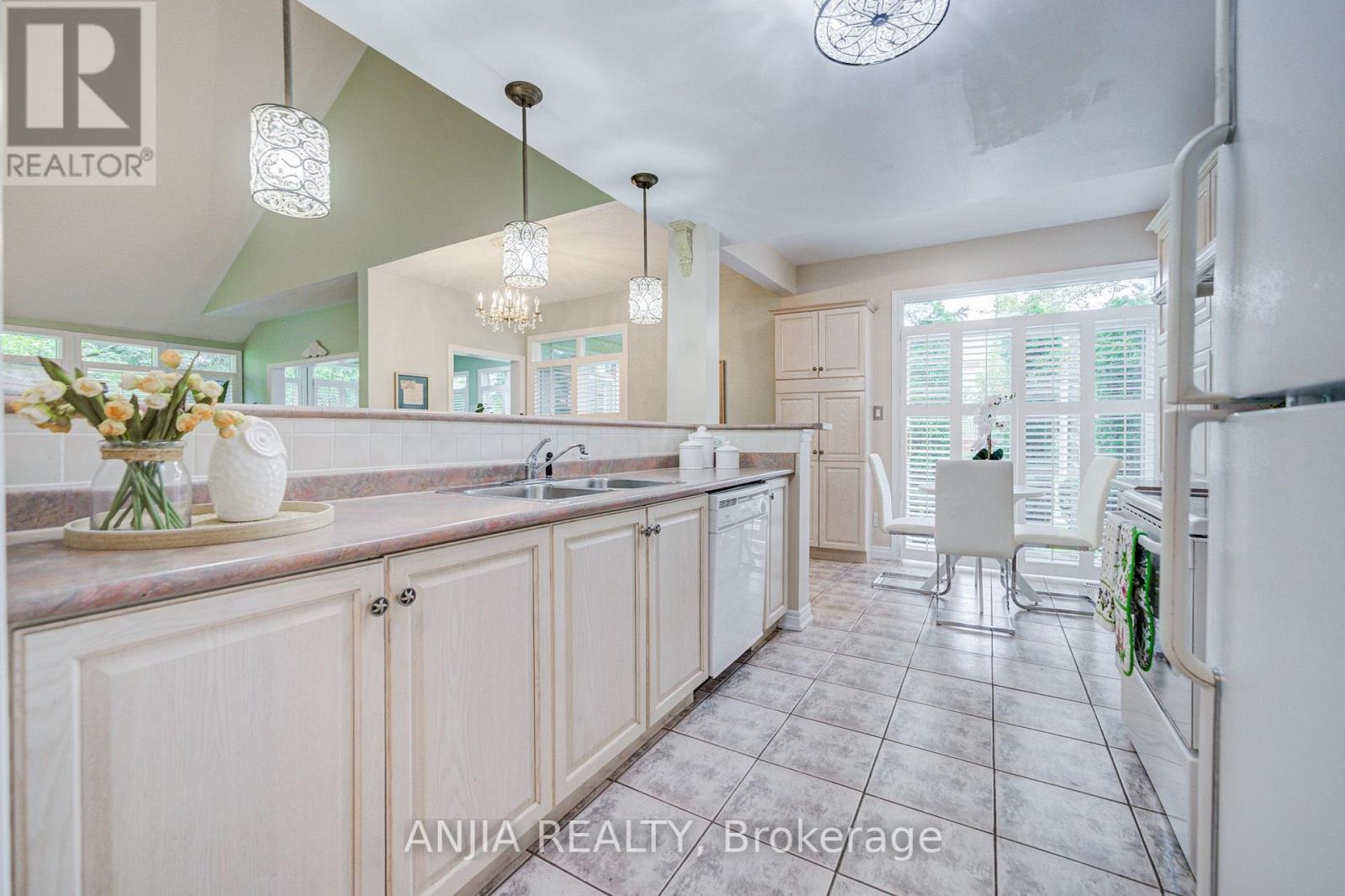 52 AUGUSTA DRIVE WAY, Markham photo 5