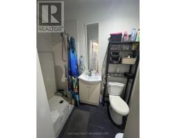 Primary Bedroom - 76 Wellington Street, New Tecumseth, ON L9R1G8 Photo 9