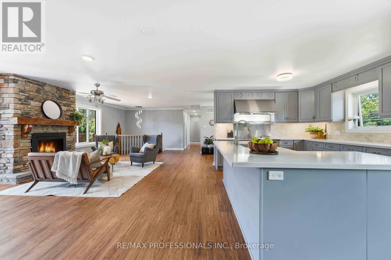 101 MAPLE AVENUE - Image 14