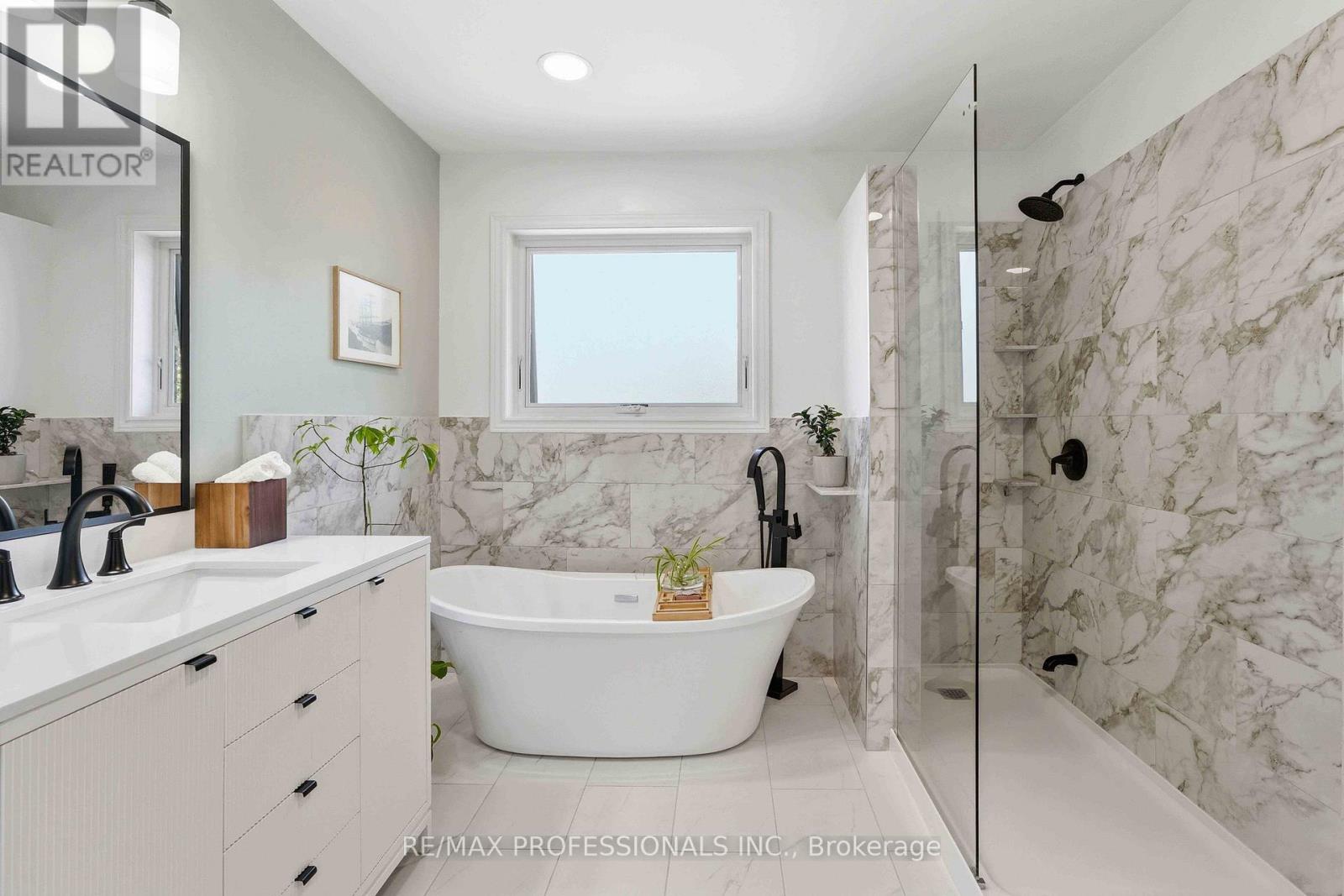 101 MAPLE AVENUE - Image 20