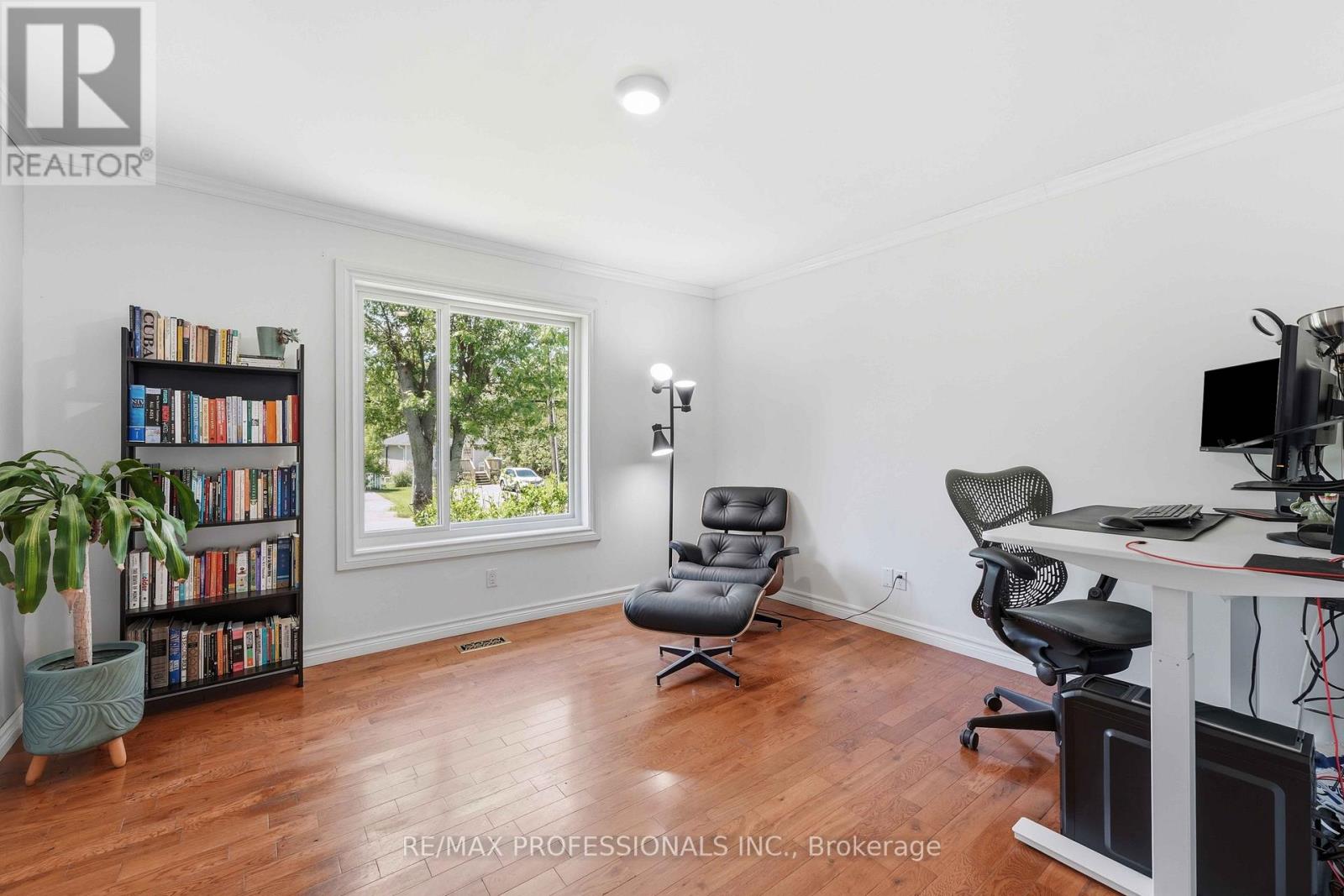 101 MAPLE AVENUE - Image 21