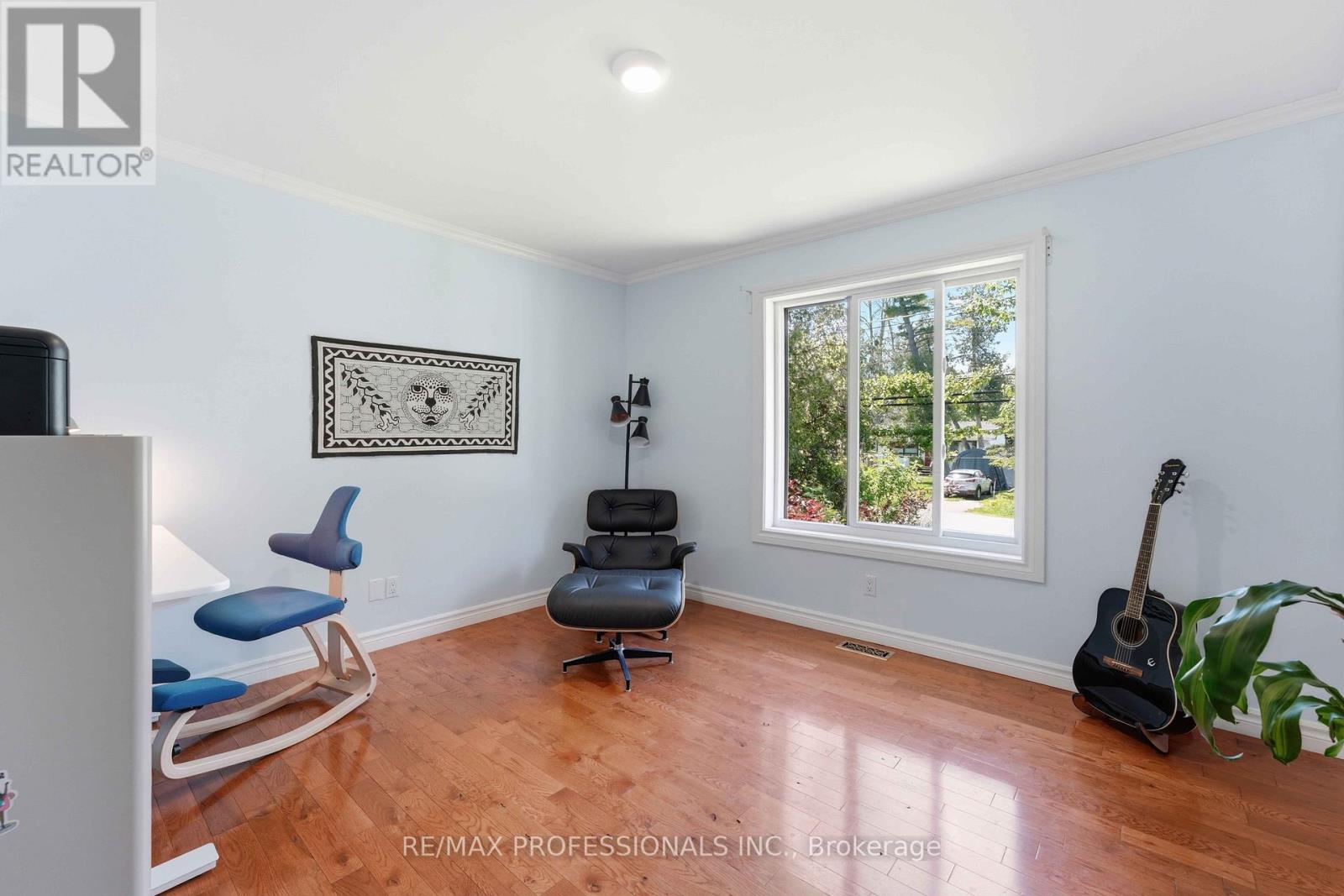 101 MAPLE AVENUE - Image 23
