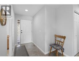 4pc Ensuite bath - 810 Anderson Terrace Unit# 7, Kamloops, BC V2B6E2 Photo 8