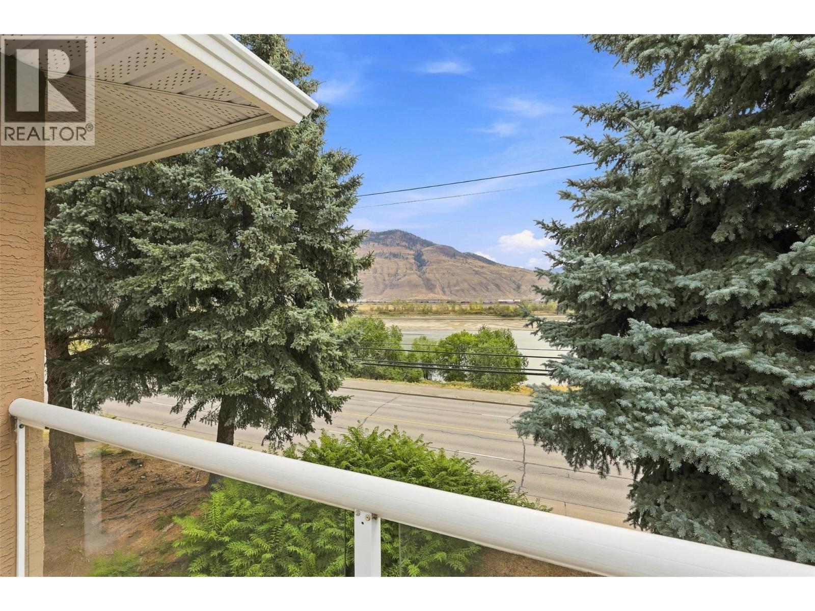 #7 810 Anderson Terrace - 4