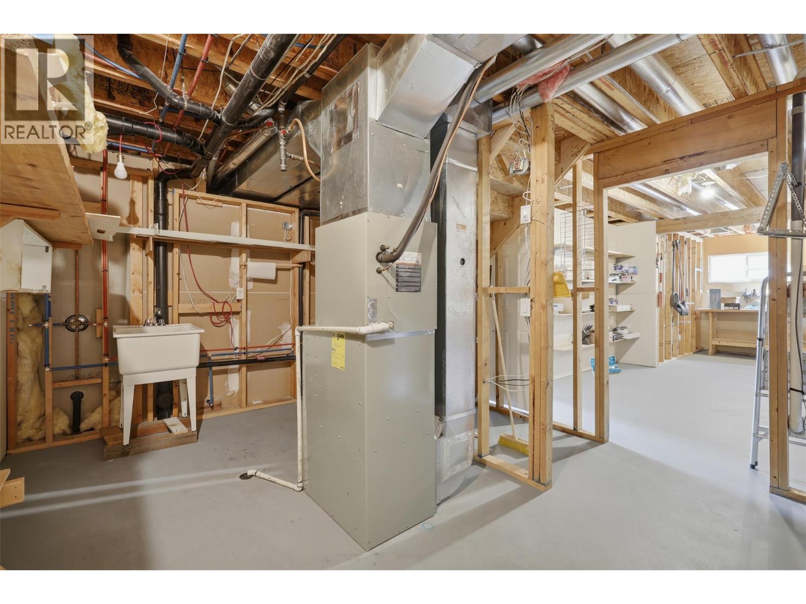 #7 810 Anderson Terrace - Image 50