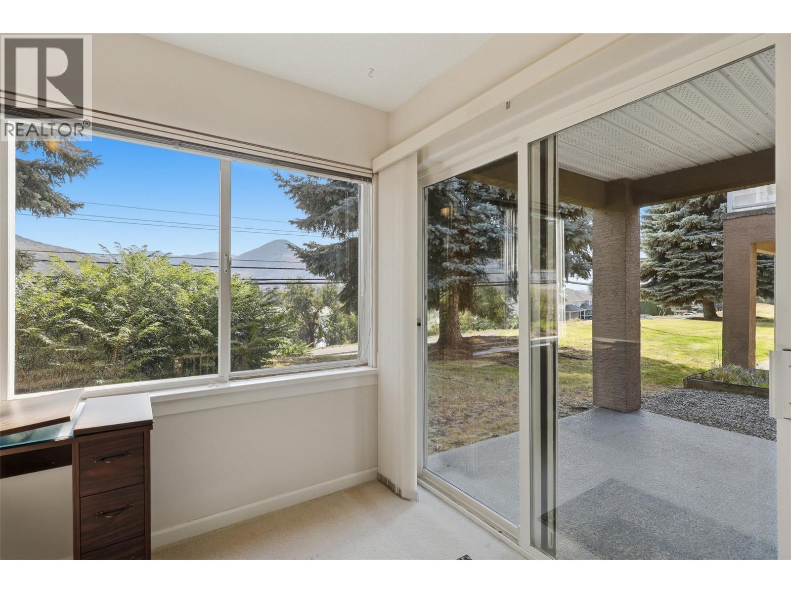 #7 810 Anderson Terrace - 37