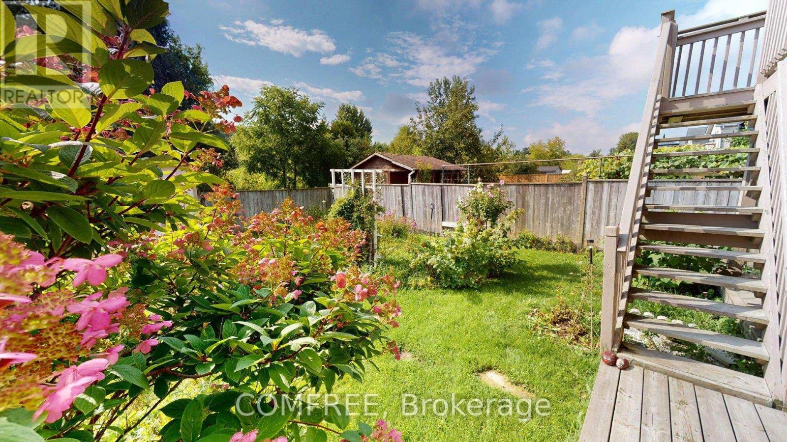 115 RESURRECTION DRIVE - 27