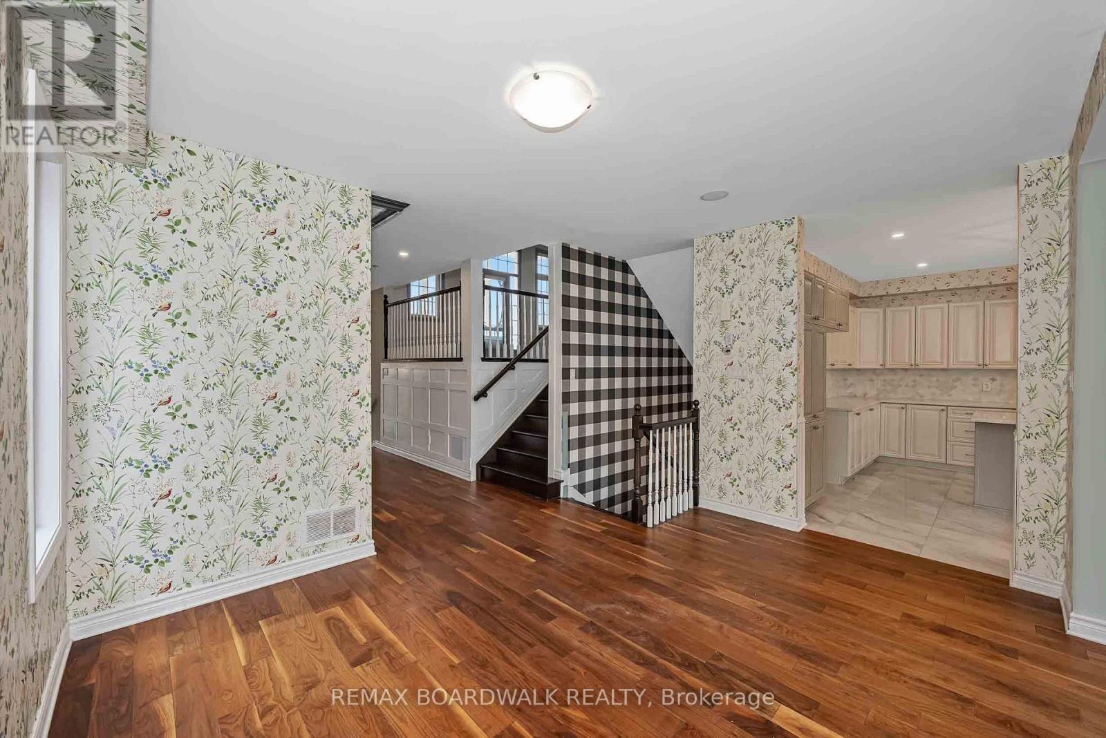 648 DECOEUR DRIVE - 11