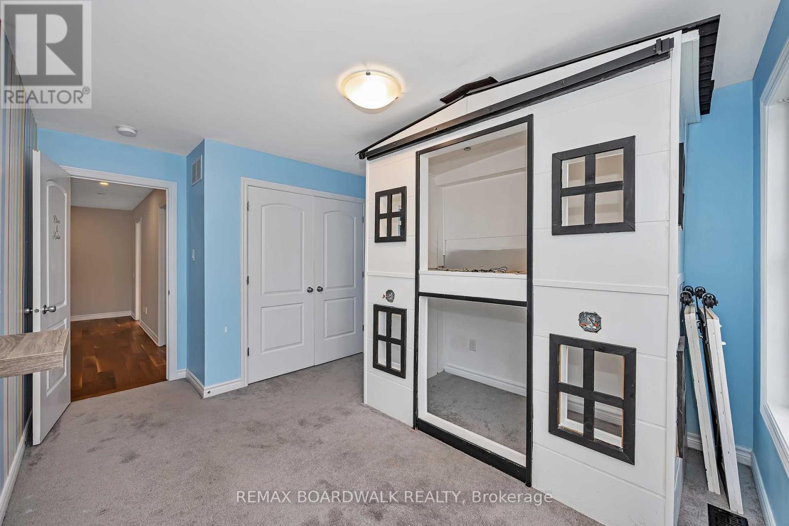 648 DECOEUR DRIVE - 35