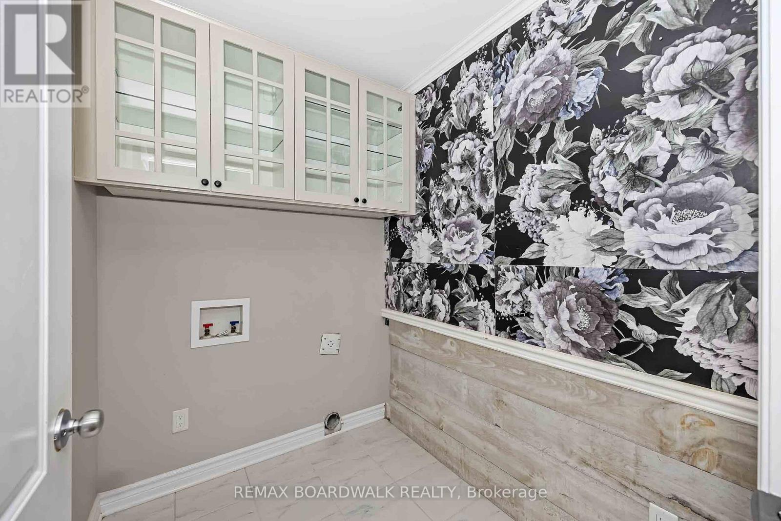 648 DECOEUR DRIVE - Image 38