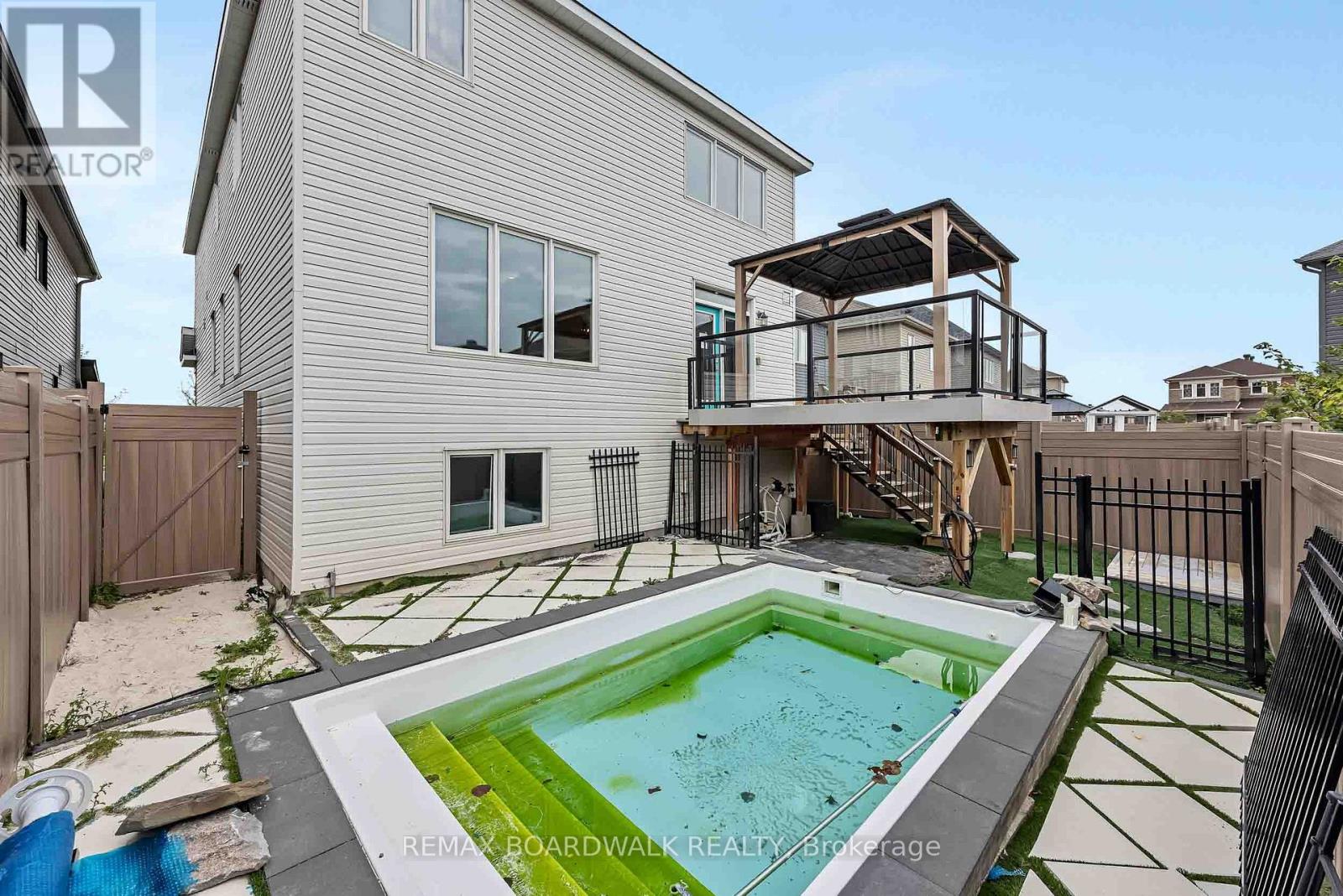 648 DECOEUR DRIVE - 50