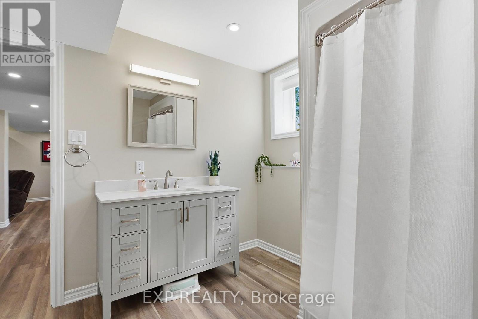120 ST THOMAS ROAD - Image 25