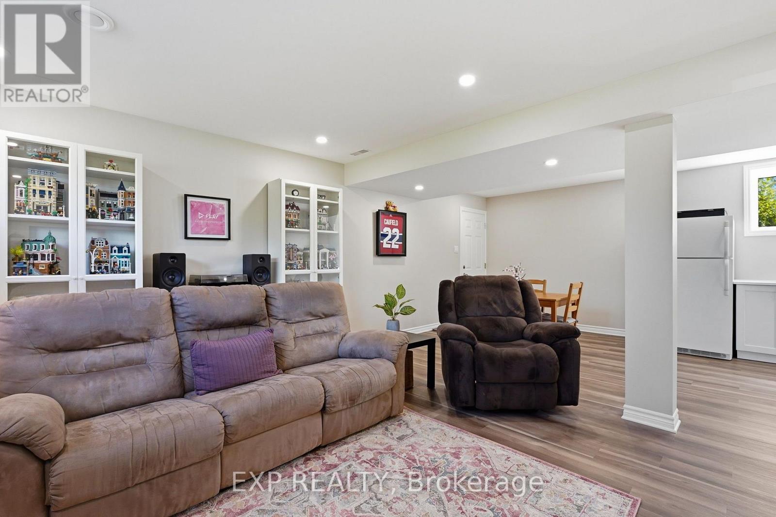 120 ST THOMAS ROAD - 30