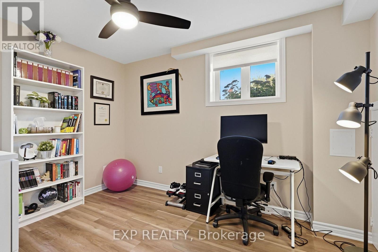 120 ST THOMAS ROAD - 31