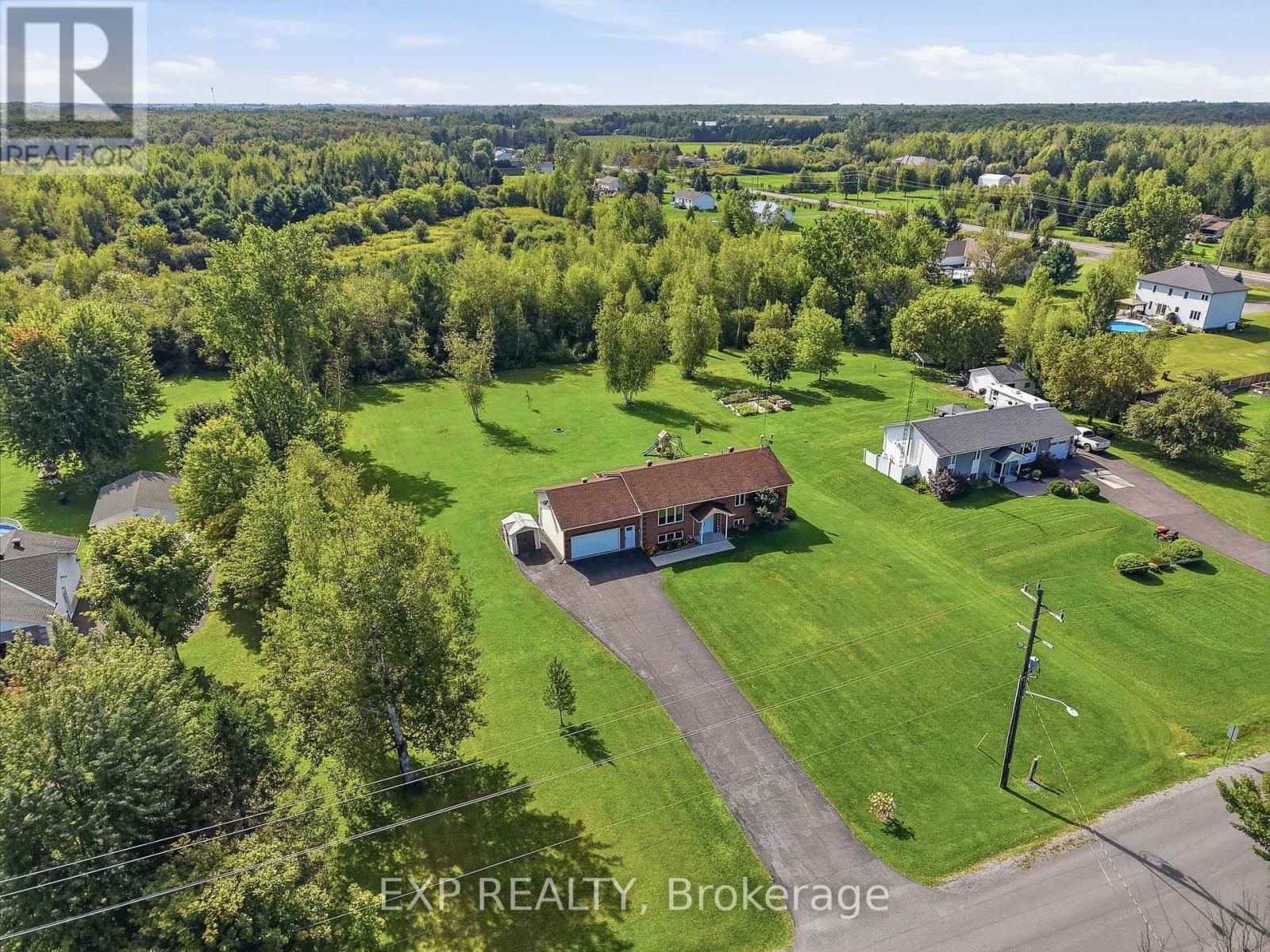 120 ST THOMAS ROAD - 37