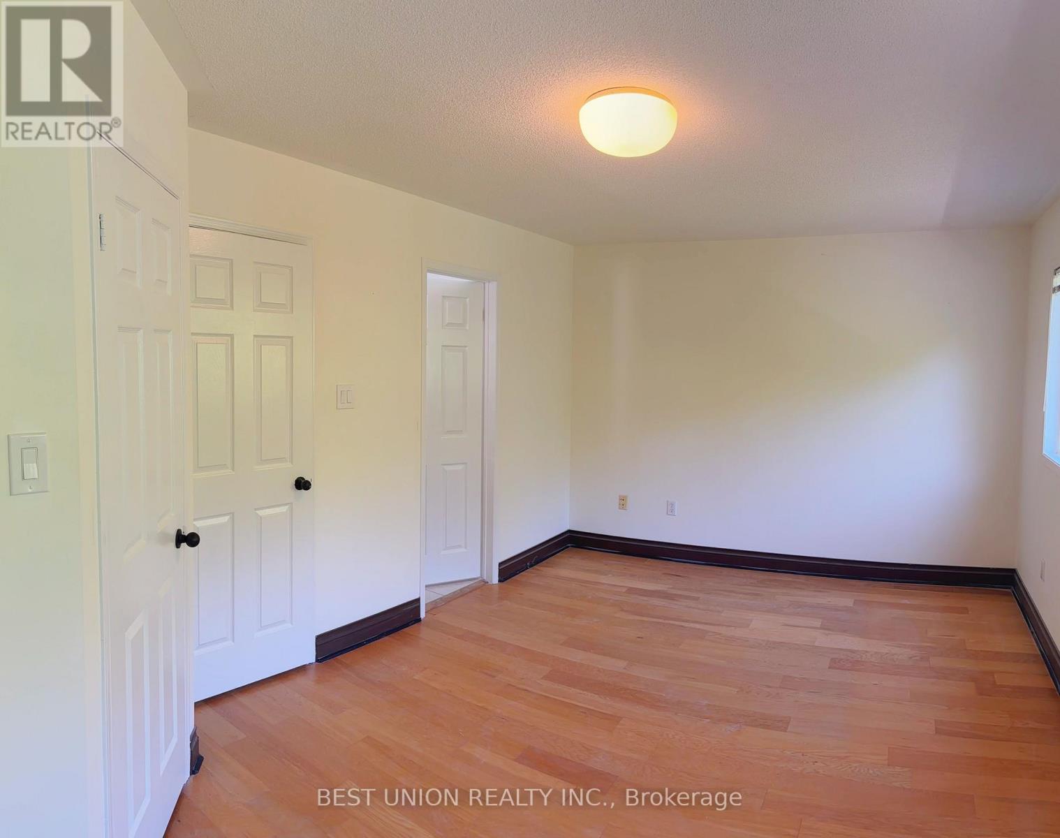 2864 WESTBURY COURT - Image 11