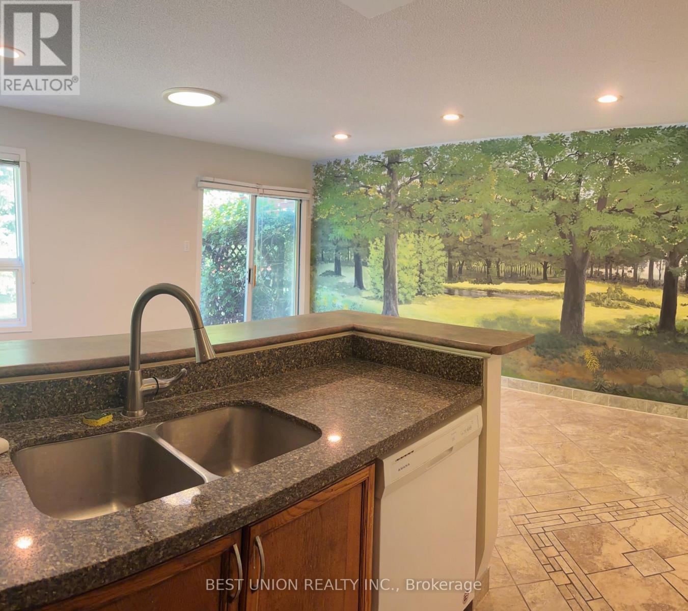 2864 WESTBURY COURT - Image 6