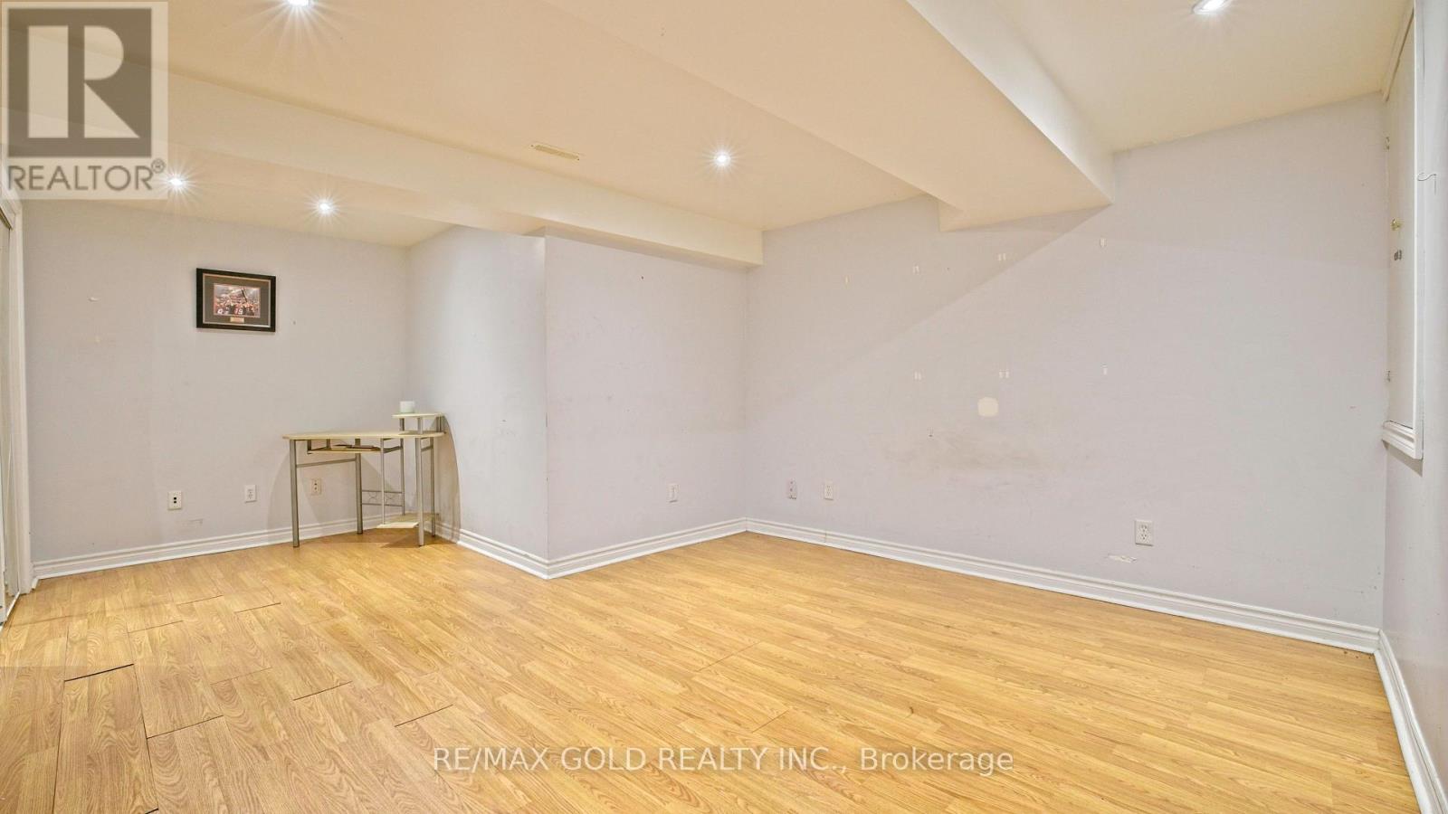35 DUFFIELD ROAD - 39