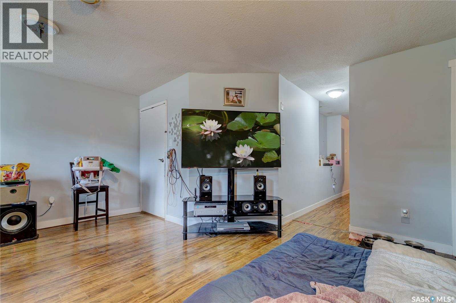 908 Connaught STREET - Image 16