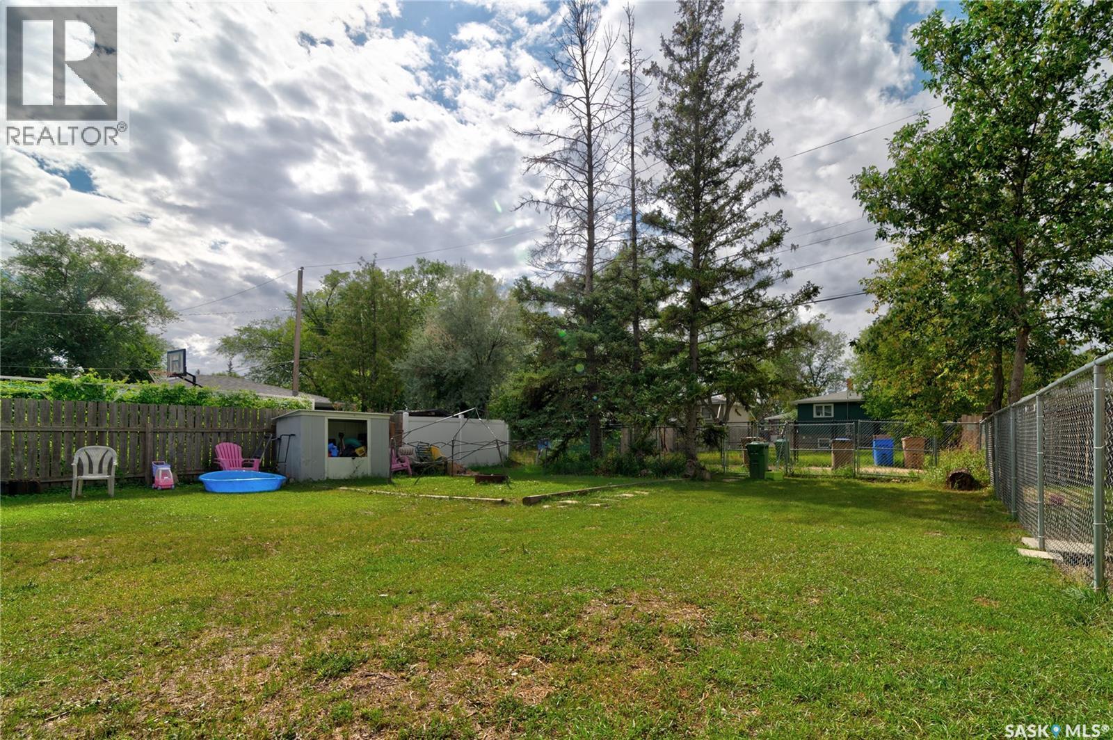 908 Connaught STREET - 21