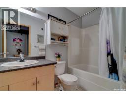 908 Connaught Street, Regina, SK S4T4S6 Photo 13