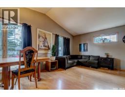 4pc Bathroom - 908 Connaught Street, Regina, SK S4T4S6 Photo 7
