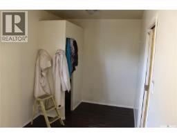 928 Fairford Street E, Moose Jaw, SK S6H0G4 Photo 9