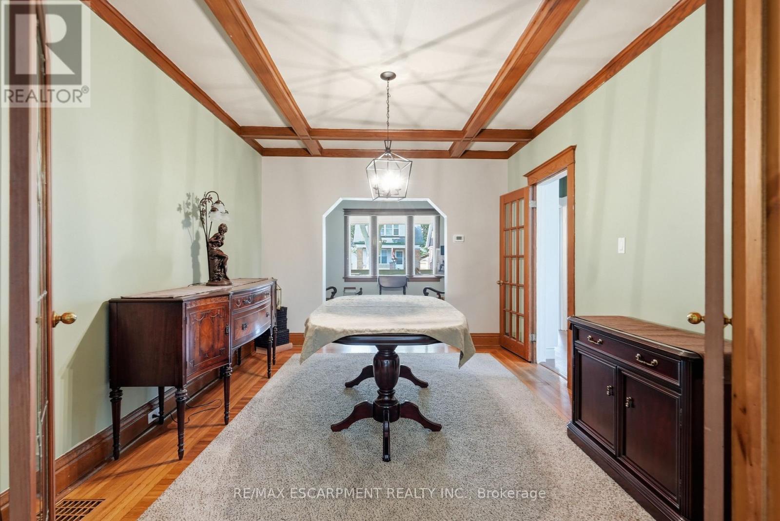 163 GROSVENOR AVENUE S - 14