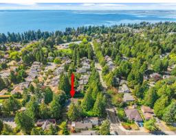 12686 20 Avenue, Surrey, BC V4Y1Y6 Photo 13