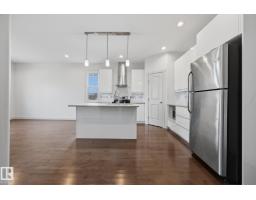 8952 81 Av Nw, Edmonton, AB T6C0W8 Photo 10