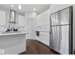 8952 81 Av Nw, Edmonton, AB T6C0W8 Photo 13