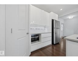 8952 81 Av Nw, Edmonton, AB T6C0W8 Photo 17
