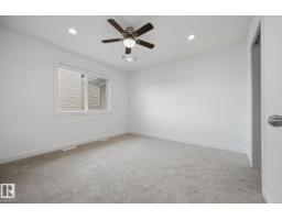 8952 81 Av Nw, Edmonton, AB T6C0W8 Photo 29