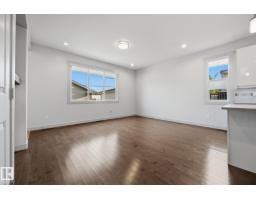 Bedroom 4 - 8952 81 Av Nw, Edmonton, AB T6C0W8 Photo 8