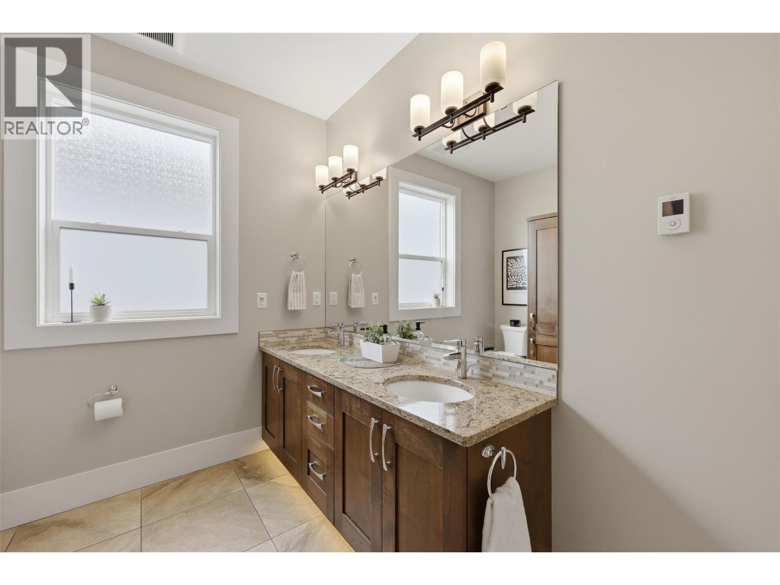 819 Fernie Court - 48