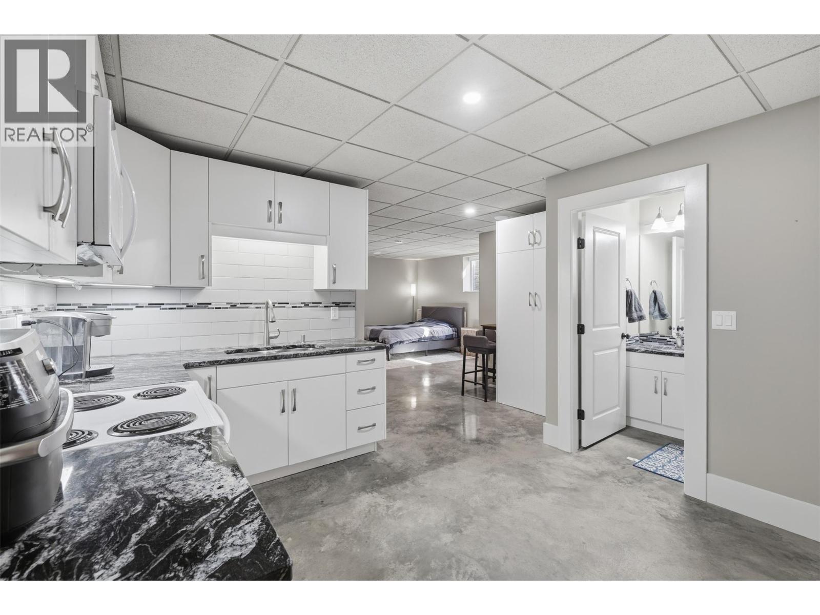 819 Fernie Court - Image 76