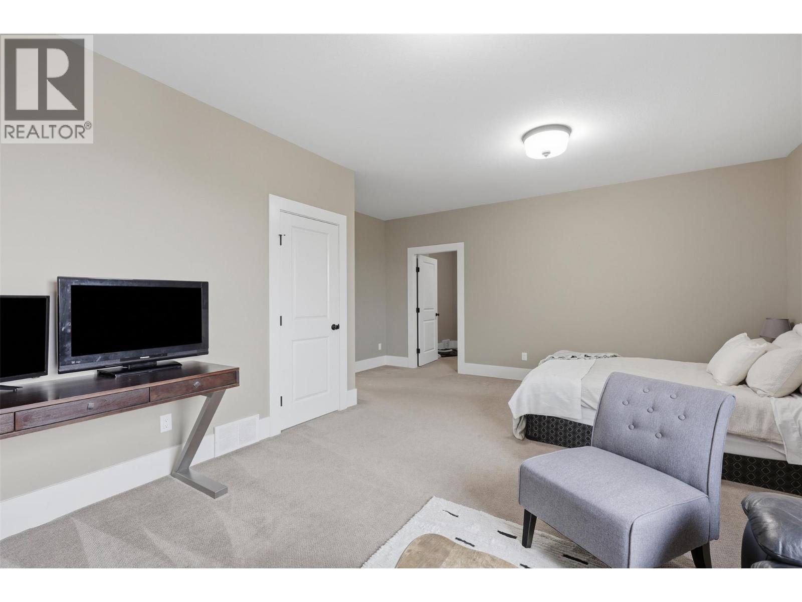 819 Fernie Court - 61