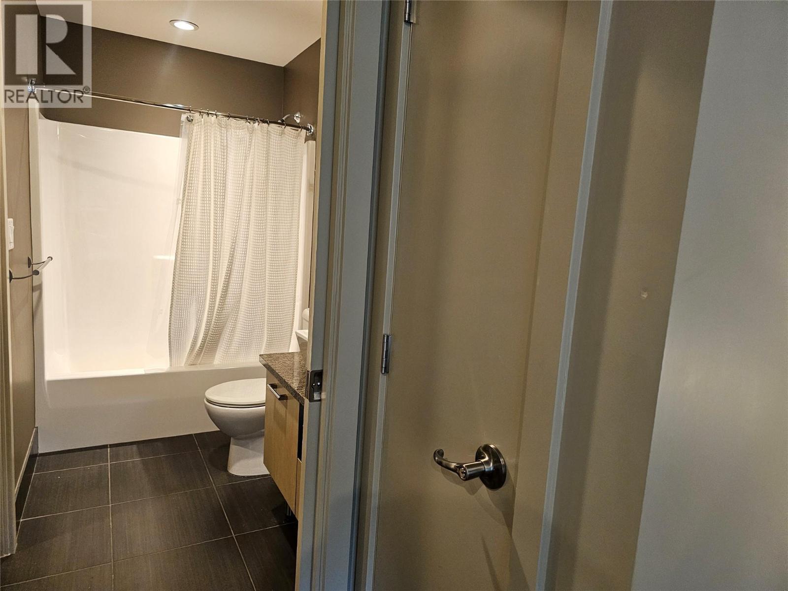 30 Monashee Road Unit# 208, Silver Star