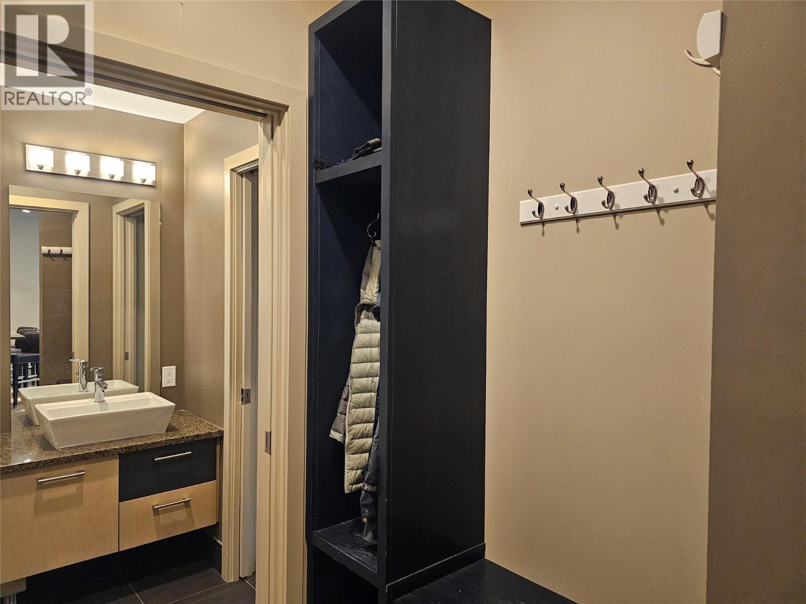 30 Monashee Road Unit# 208, Silver Star