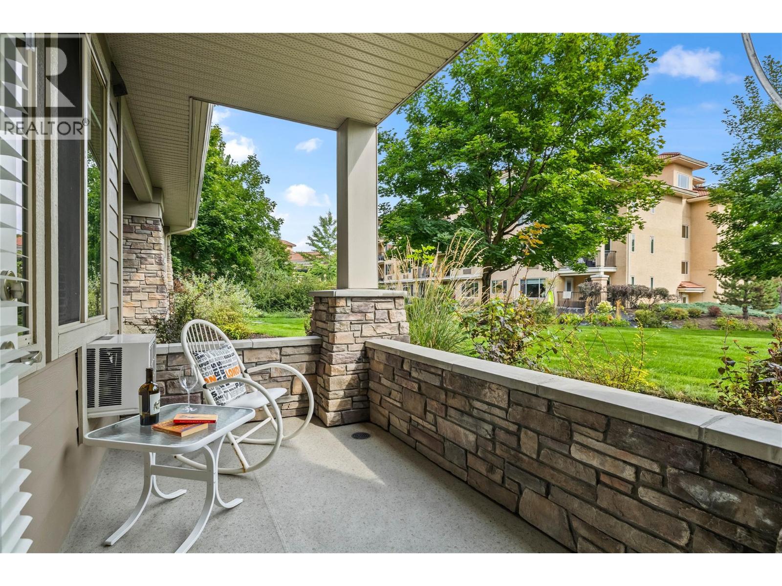 110 3735 Casorso Road, Kelowna