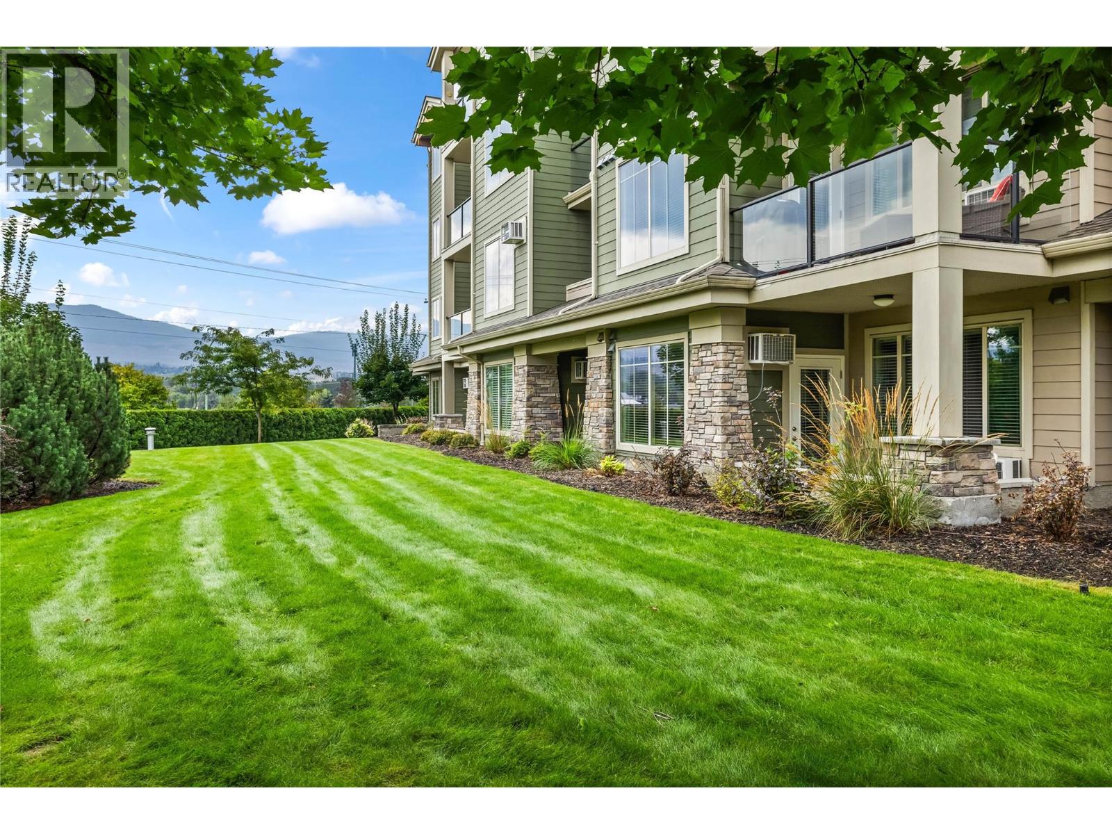 110 3735 Casorso Road, Kelowna