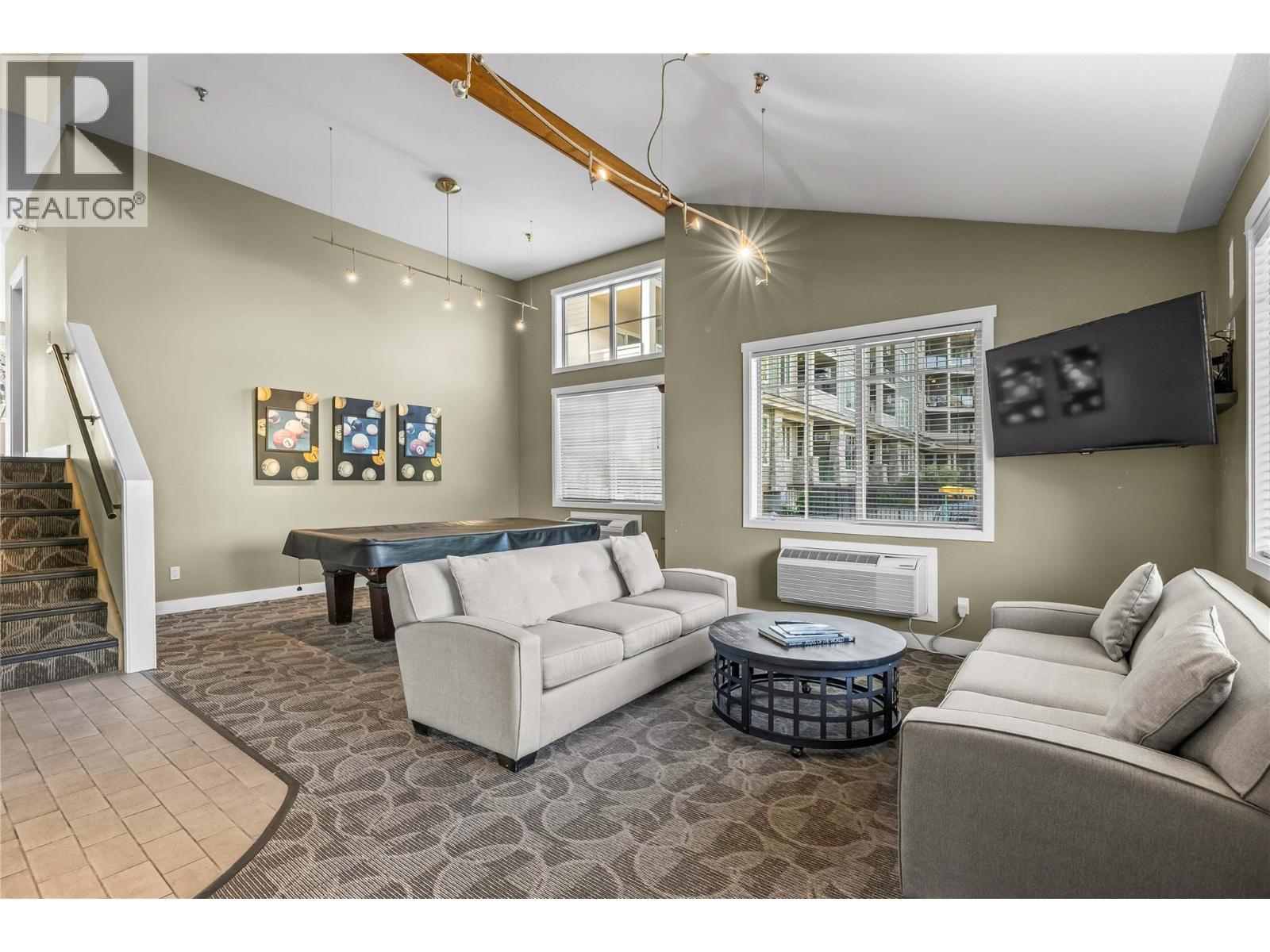 110 3735 Casorso Road, Kelowna