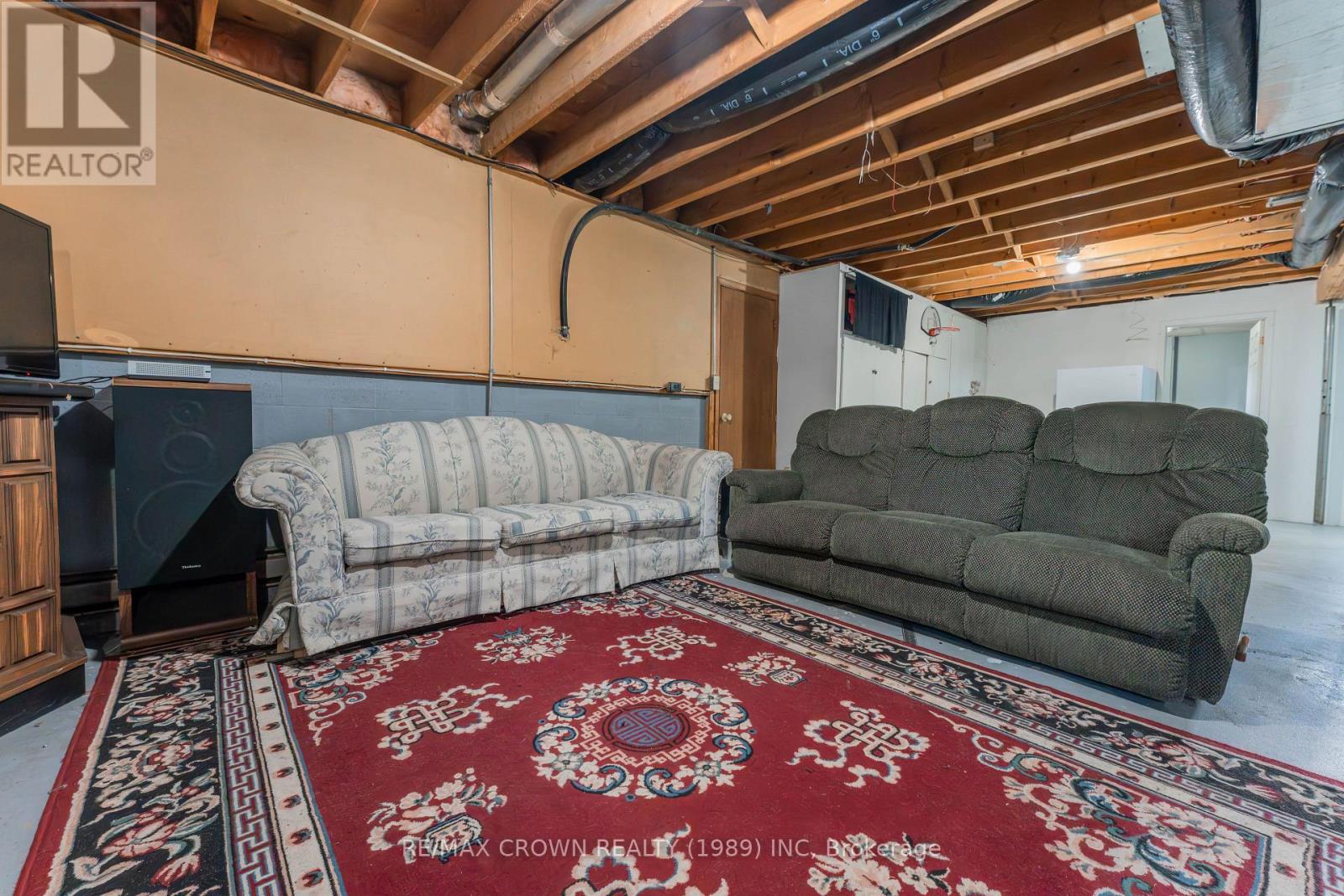 #MOONBEAM 12 ST JOSEPH ROAD - Image 35