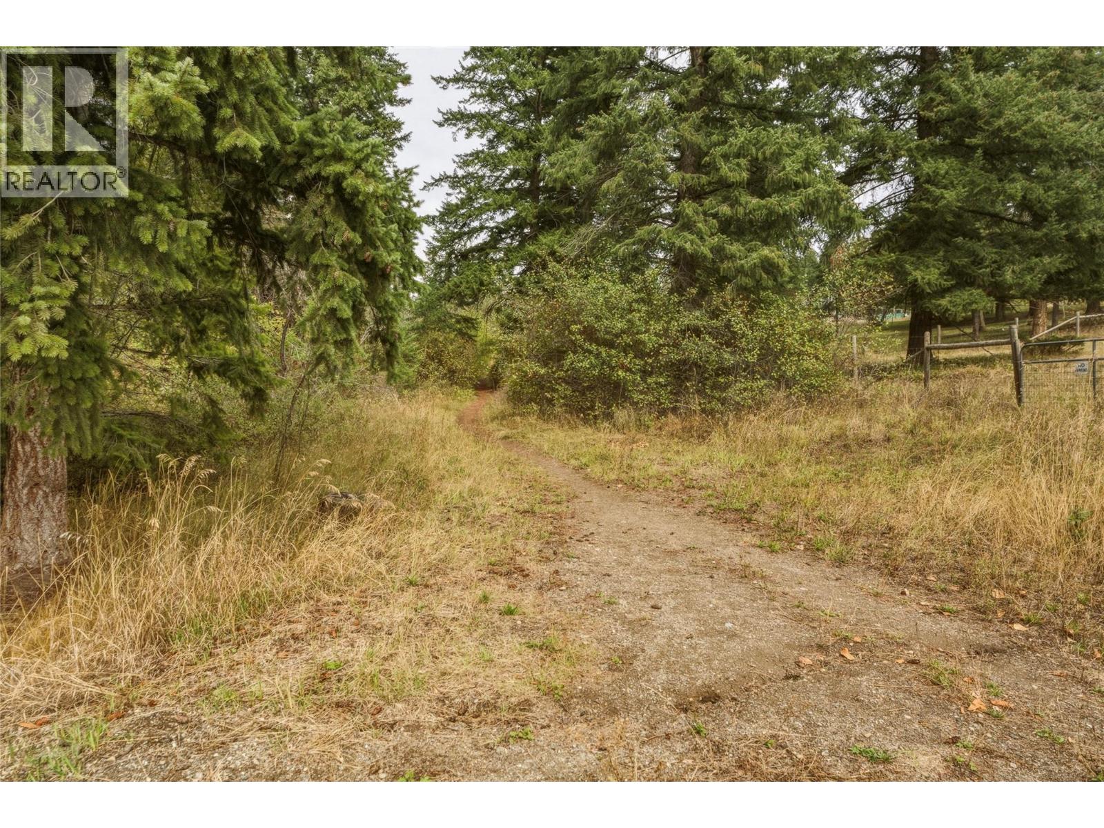 2433 Sherry Road - Image 31
