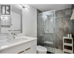 605 618 Abbott Street, Vancouver, BC V6B0C1 Photo 9