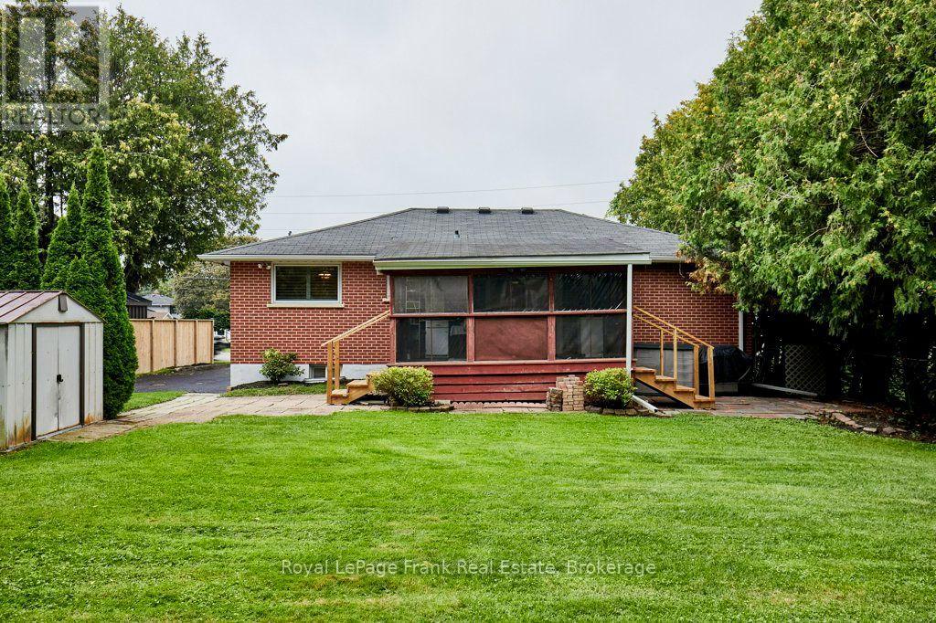 15111 SIMCOE STREET - Image 36
