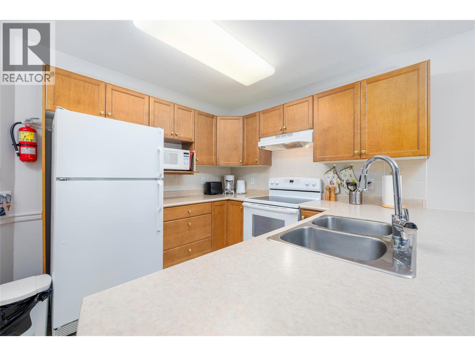 308 215 Kettle View Road, Big White