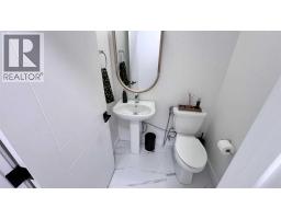 4pc Bathroom - 407, 562 Seton Circle Se, Calgary, AB T3M3Y5 Photo 9